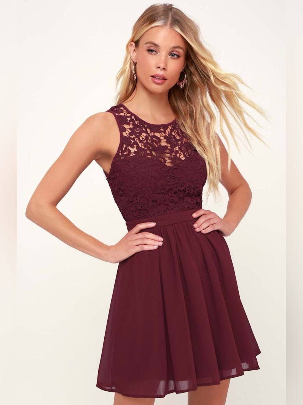 🆕(NWT) LULUs Romantic Tale Burgundy Lace Skater Dress. Size SMALL